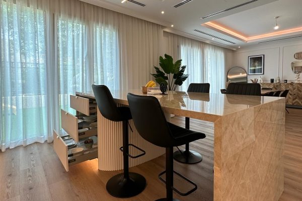 KITCHEN VILLA LANTANA 21 cordoba.ae 1735369744458