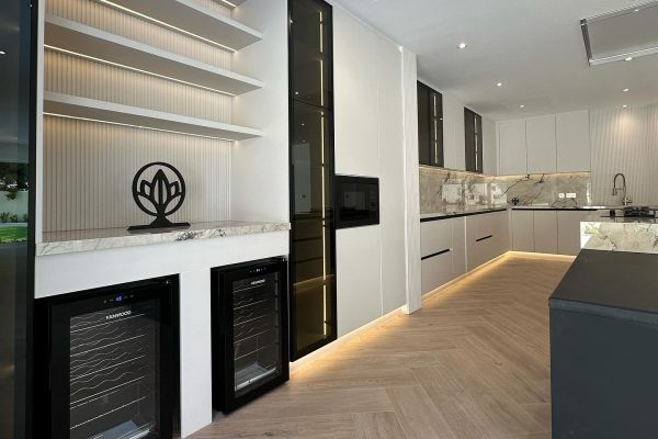 KITCHEN MEADOWS 14 cordoba.ae 1735376814732