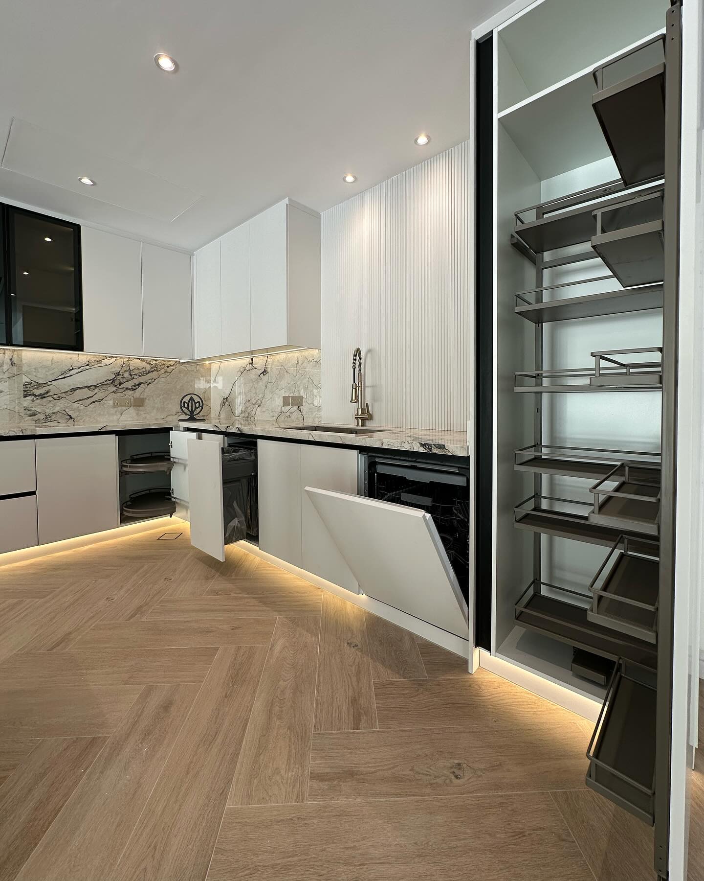 KITCHEN MEADOWS 7 KITCHEN MEADOWS - Image 5