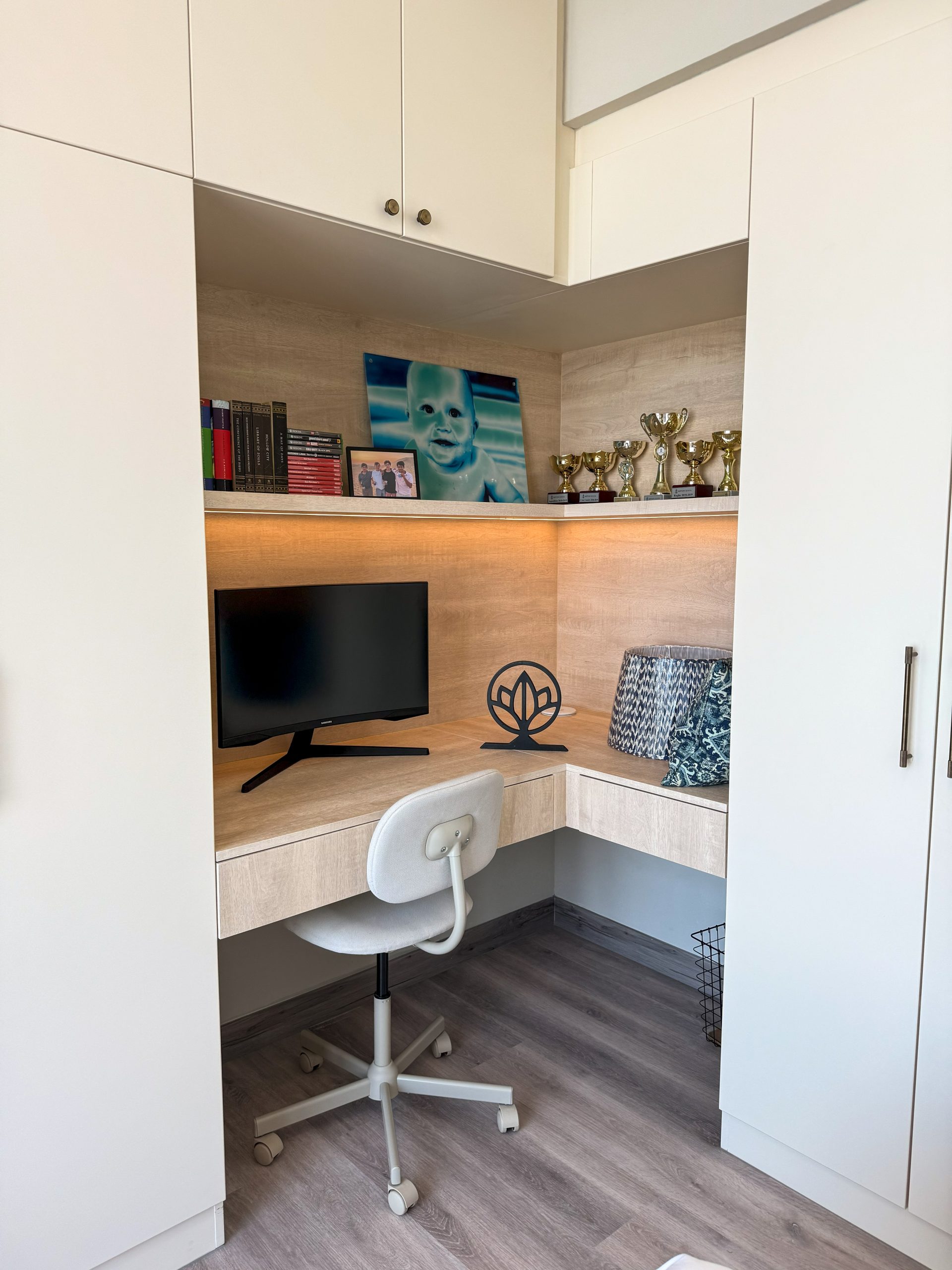 BEDROOM CREEK 6 BEDROOM CREEK - Image 4