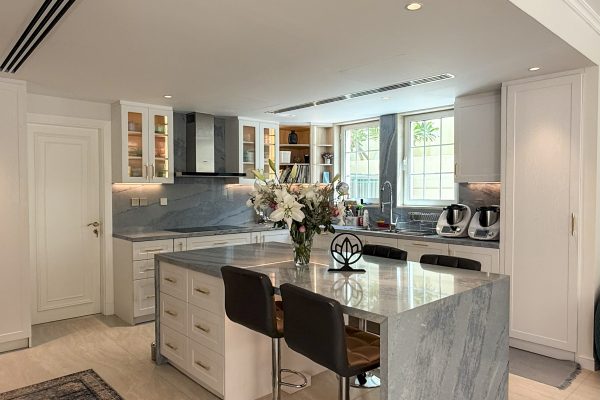 Neo-Classic Kitchen I Elevated Simplicity & Balanced Proportions In Jumeirah Park