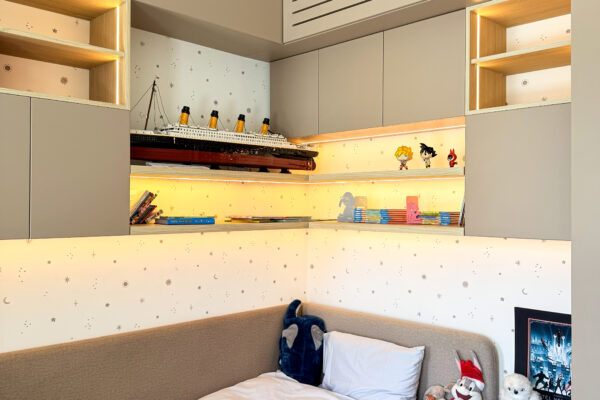 Modern Kids Bedroom | Custom Built-In Bed, Desk & Warm Storage Joinery 11 IMG 5750
